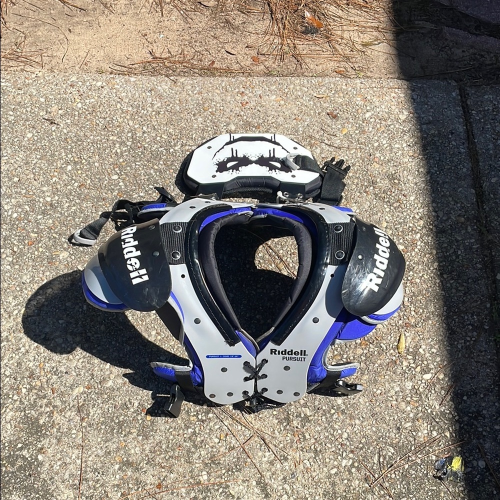 Football Shoulder Pads Ridell Pursuit